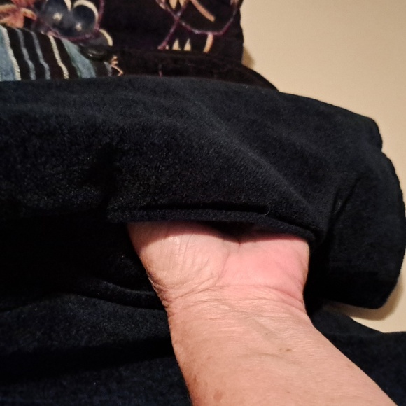 Vintage White Stag Women's Navy Blue Floral Jacket. Large. - Picture 9 of 10